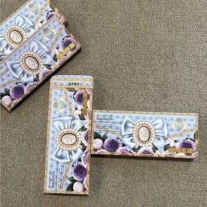 Netflix Bridgerton Eyeshadow Palette - Purple and Gold